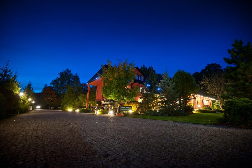 Agat Hotel Łódź Esterno foto